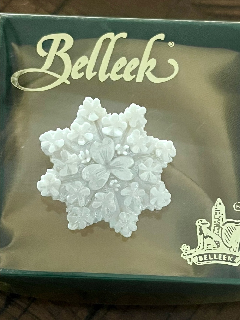 Belleek Pin Brooch Original Box Forget Me Not Clover Flowers Snowflake Star EUC